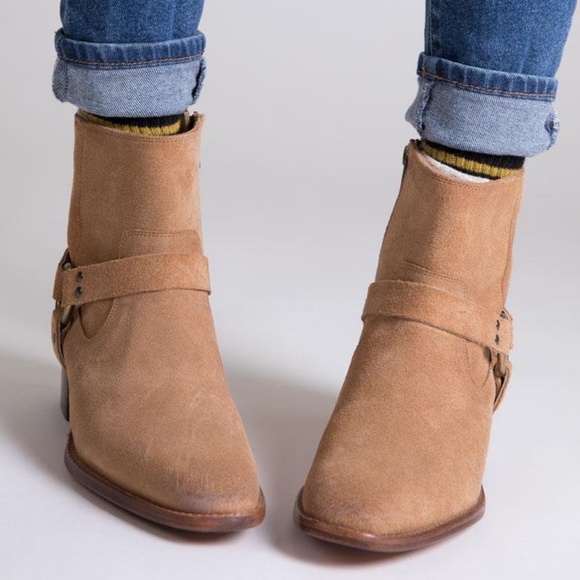 Frye Shoes - NEW Frye Dara Harness Short Suede Boot in Sand